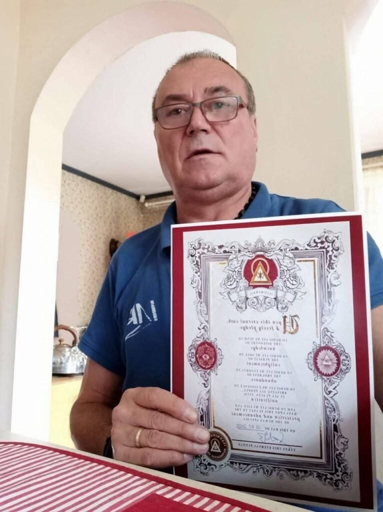 is illuminati recruiting